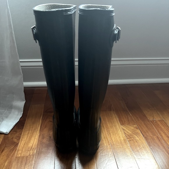 HUNTER RAIN BOOTS - TALL MATTE BLK SZ 6 - Picture 4 of 4